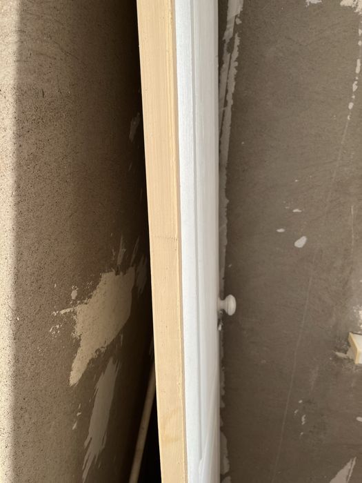 Продам 3 двери с коробкой