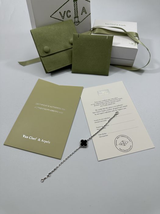 Brățară Van Cleef & Arpels White Gold 750 Onyx