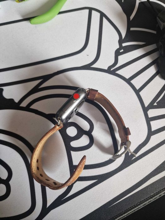 Apple Watch SE 3, 42mm, aluminium