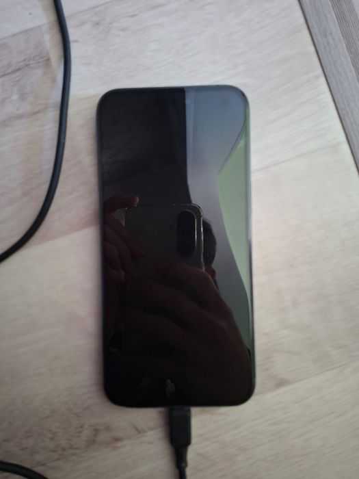 Айфон 15 про мах