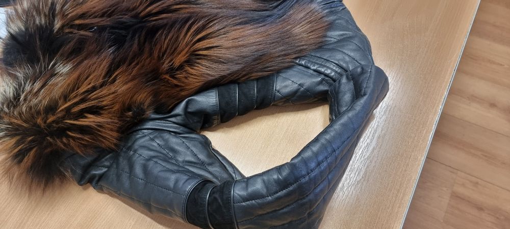 Haina de piele naturala si blana vulpe