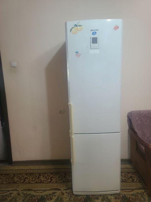 Срочно продаётся холодильник