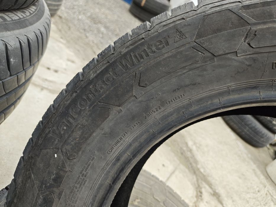 195/75/16C Continental Van Contact Winter