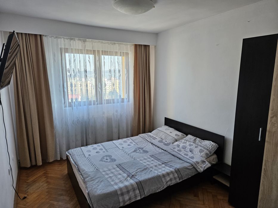 Inchiriez apartament 3 camere Manastur