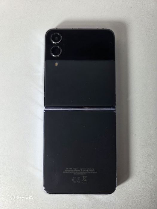 Samsung z flip 4 256gb