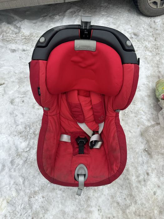 Продам автокресло Maxi cosi