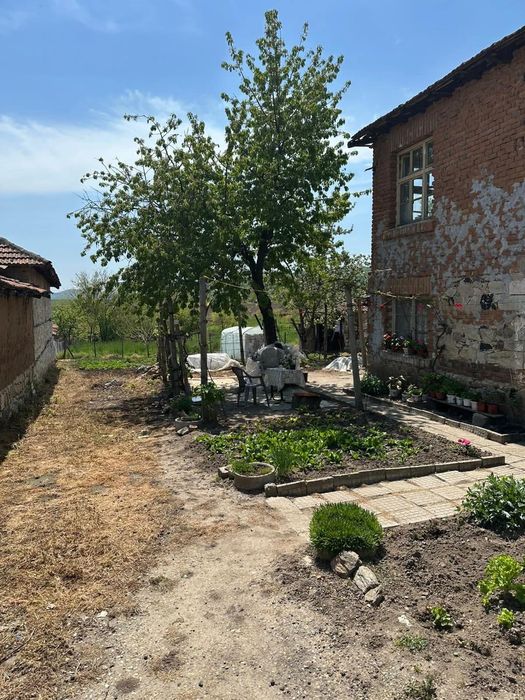 Стара къща в с.Малък извор