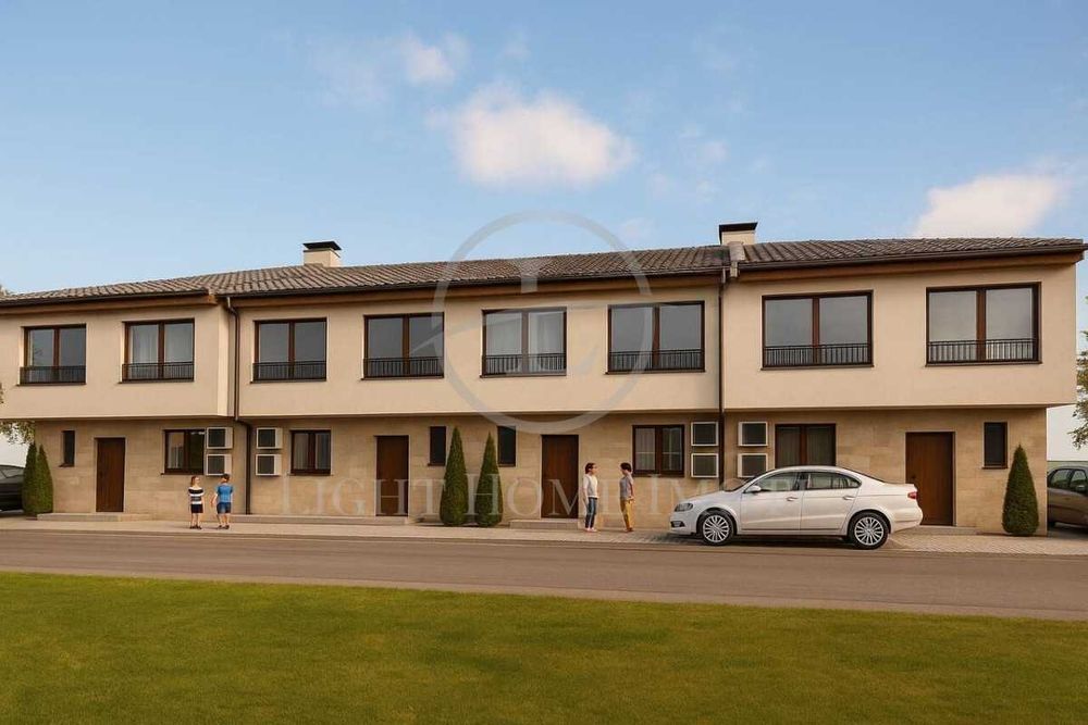 Реф. 2459 Къща с Три Спални и Паркомясто / Белащица