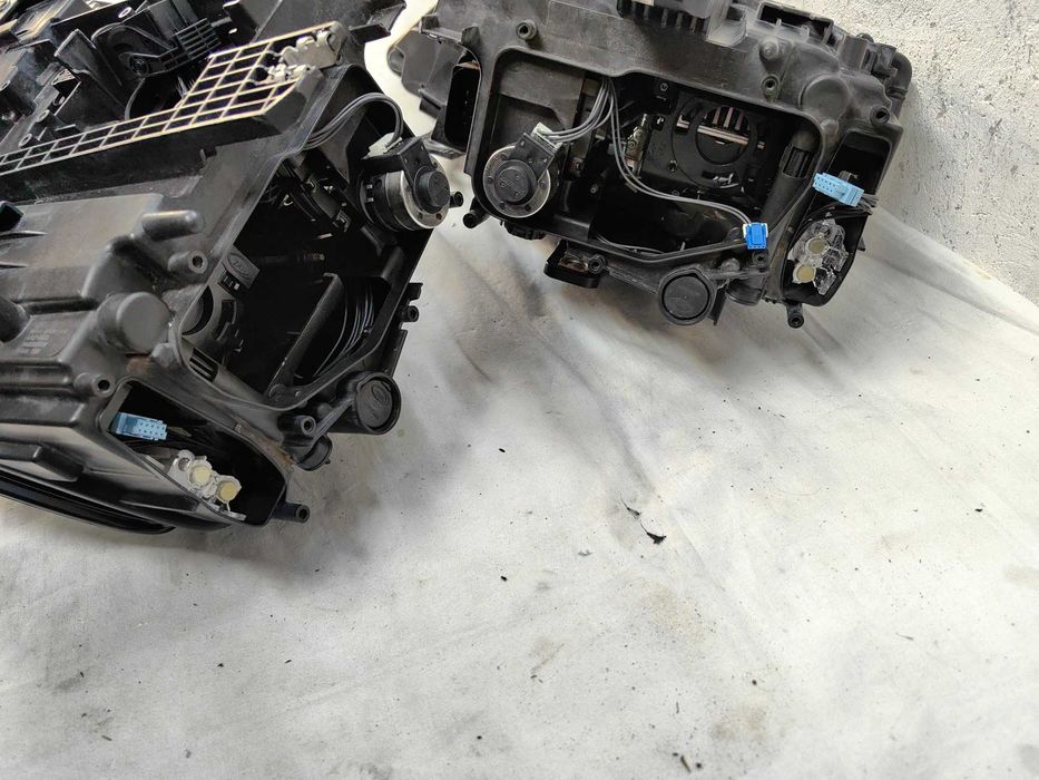 Оригинални фарове Ауди Кю3 Audi Q3 Feis Full Led