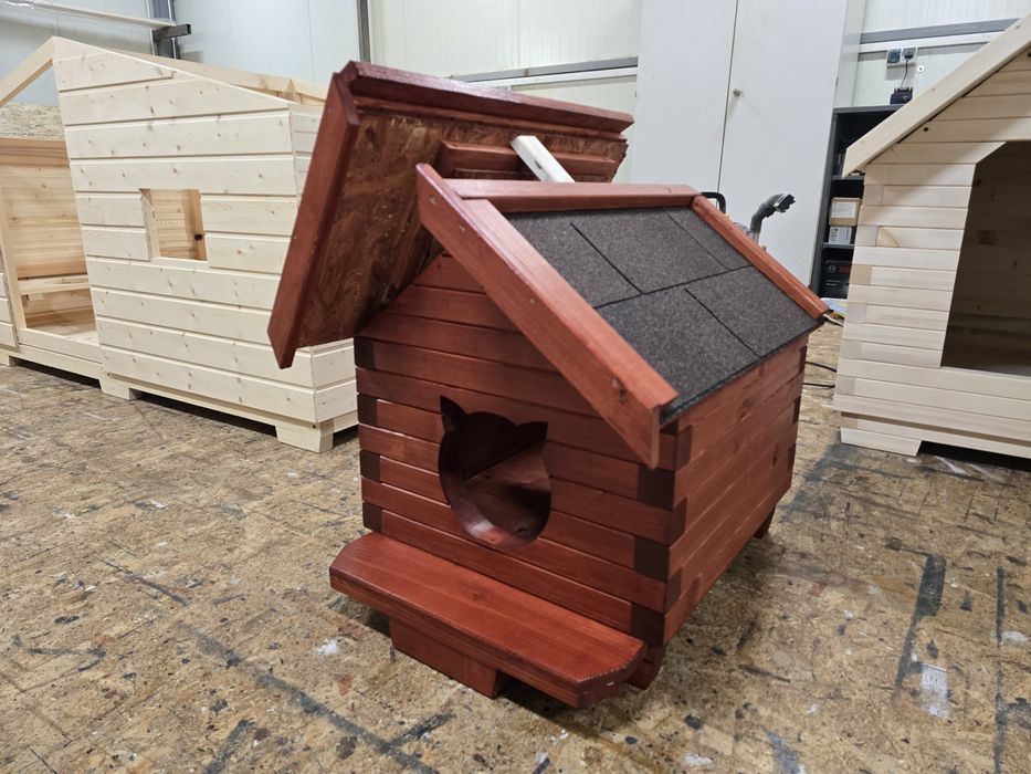 Cusca pisici, casuta lemn masiv