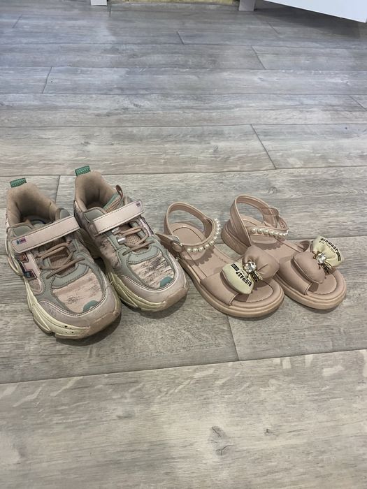 Туфли кроссовки сапожки