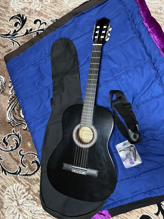 Levinson гитара с гарантией