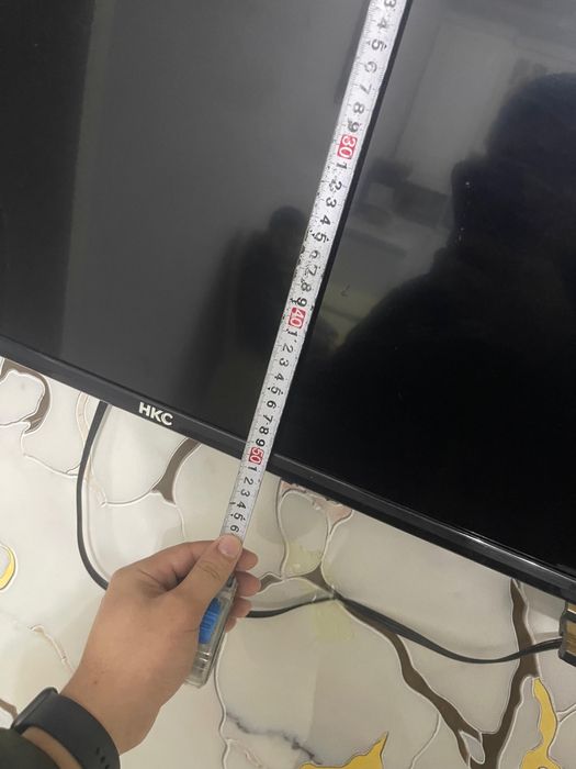 Телевизор в хорошем состаение