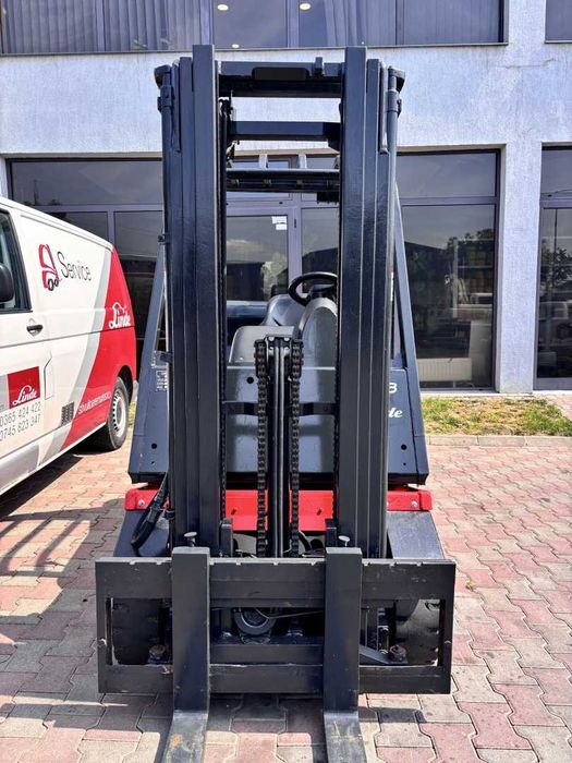 Stivuitor - Motostivuitor Linde H18T-01 GPL Anul fabricației 1995