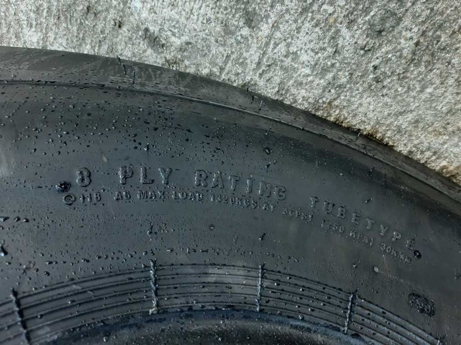 11.00-16 Anvelope noi agricole de tractor fata cu 8PR livrare rapida