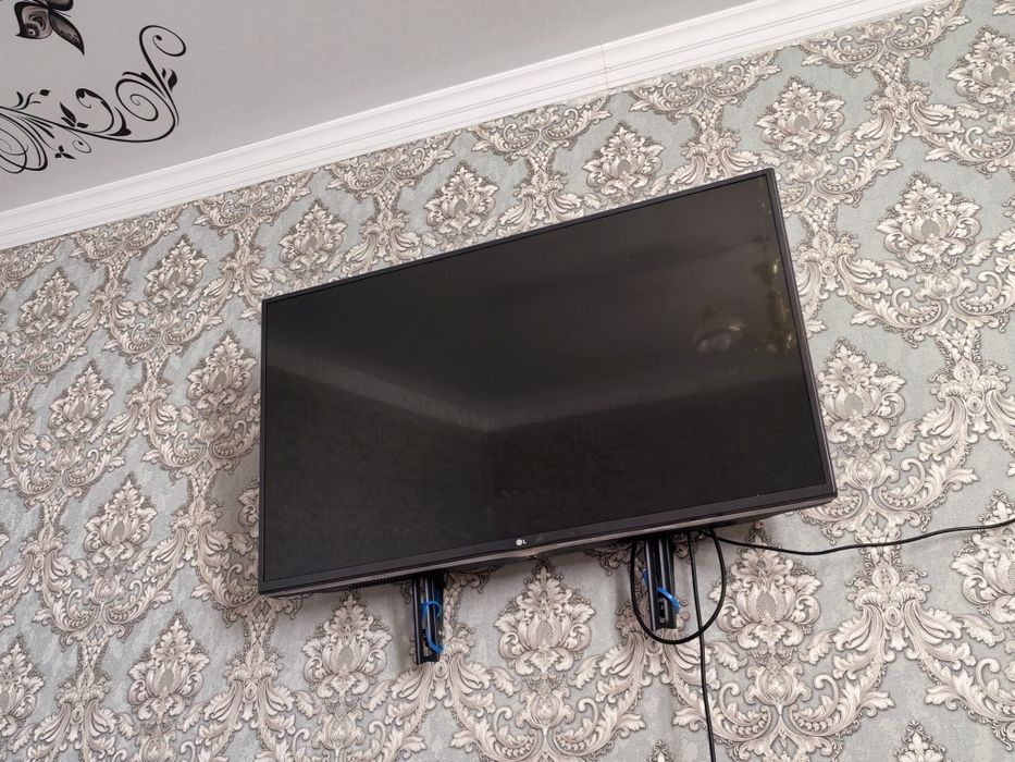 Продам телевизор