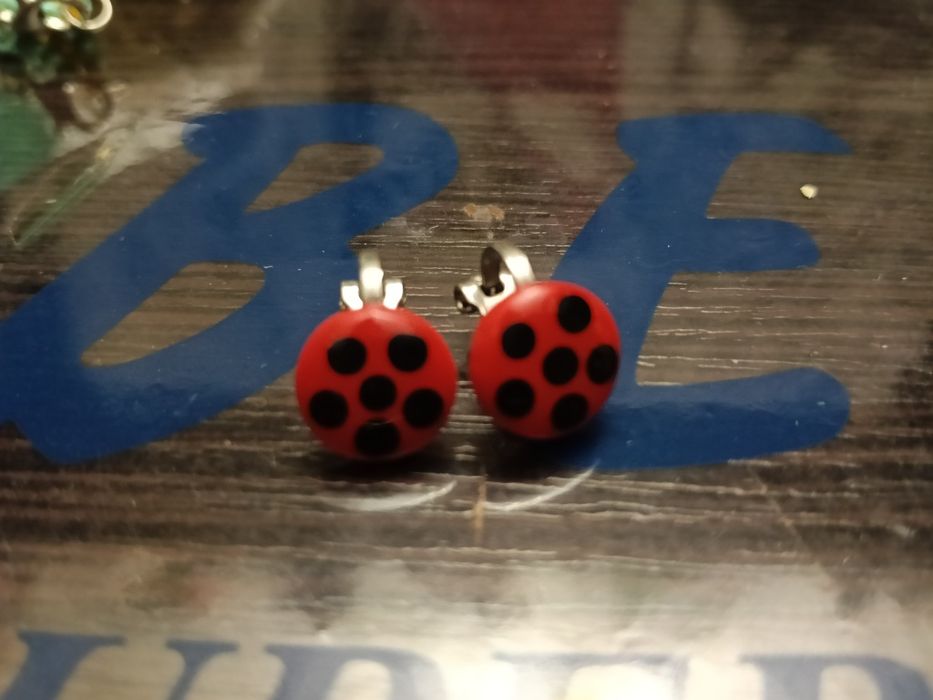 Эклипсы в виде леди баг