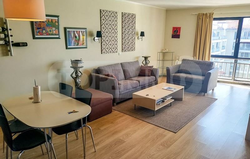 Продава се Двустаен апартамент в Бяла - 80 кв.м за 869 €/кв.м - Снимка #2