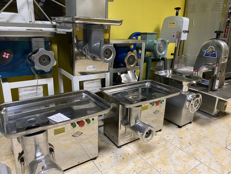 Мясорубка промышленная.