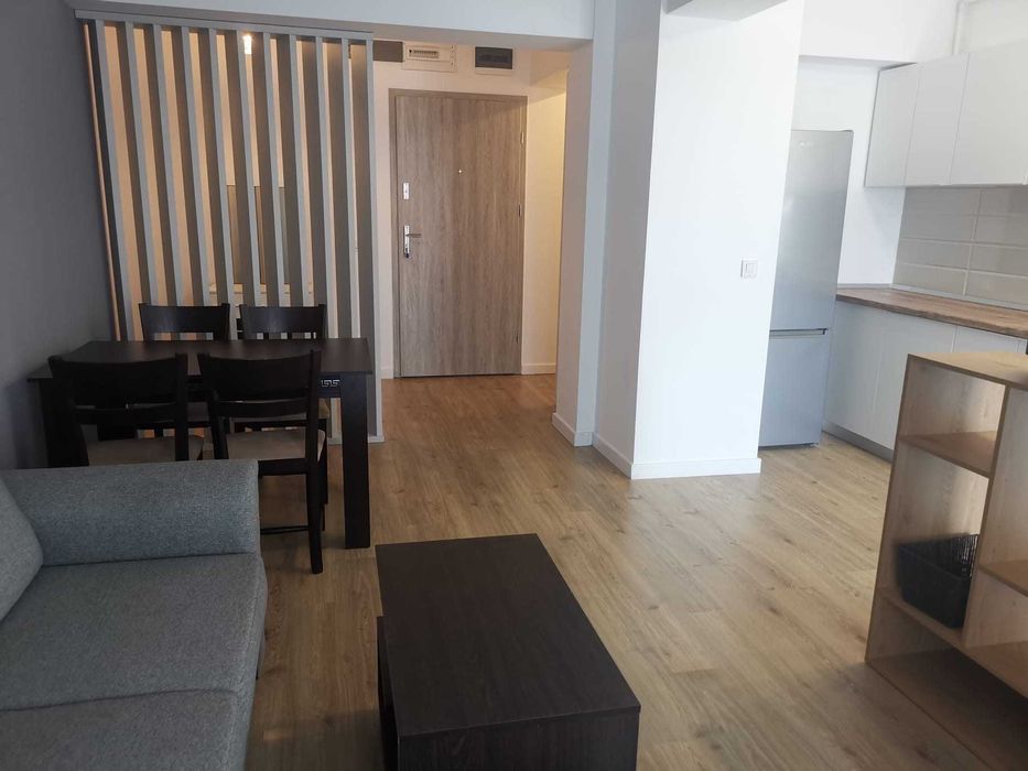 Apartament 2 camere de inchiriat (parcare acoperita), zona VIVO MALL