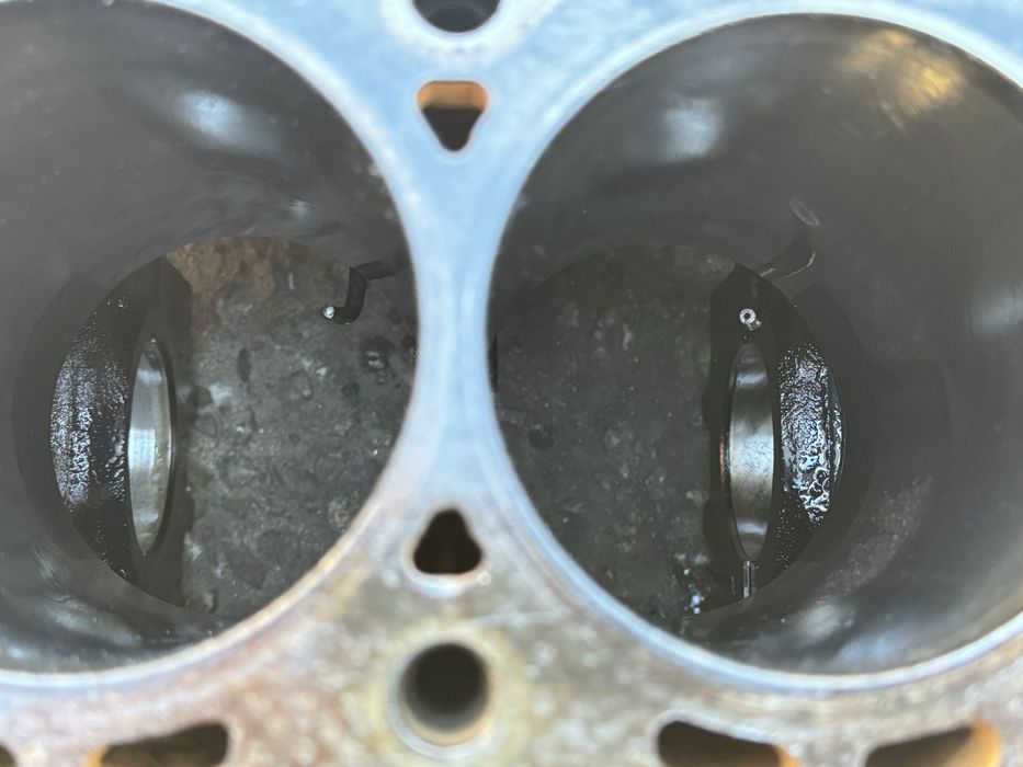 Блок Mazda Кронус 2 л