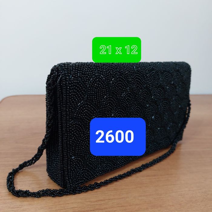 Сумки клатчи разные