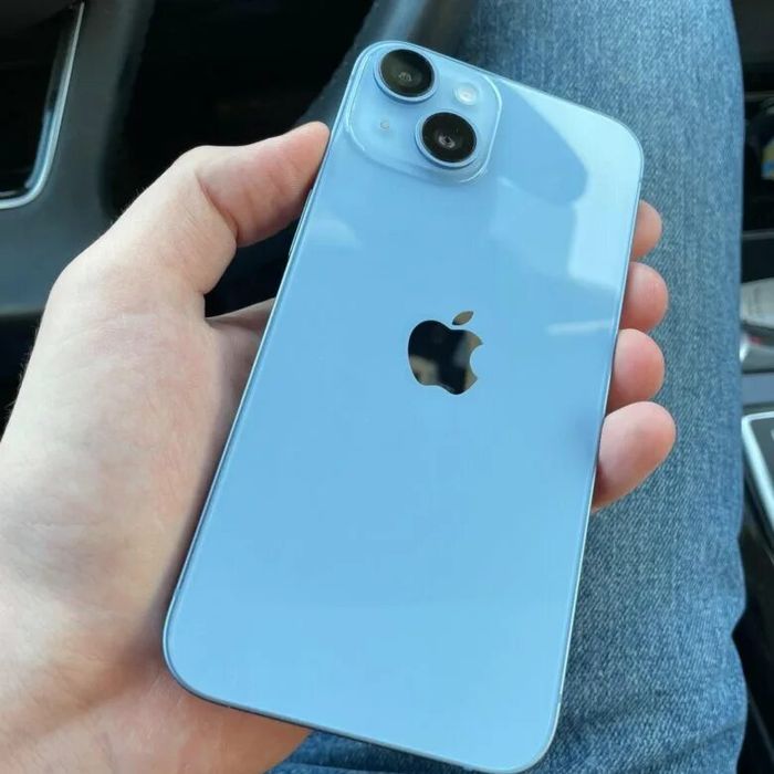 Айфон 14 продам срочно 128