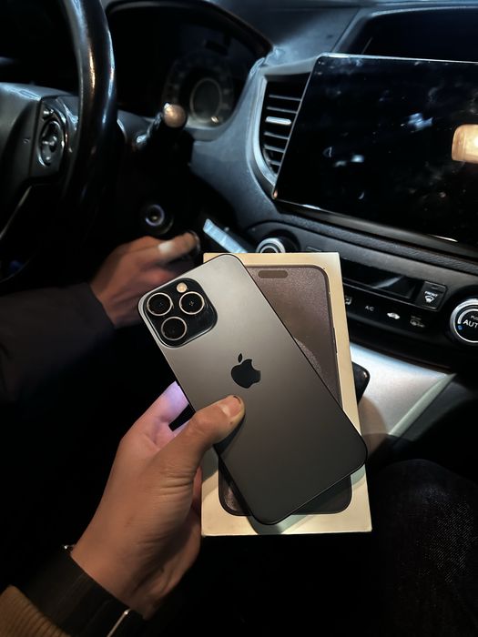 Продам iphone 15 pro Max 89%