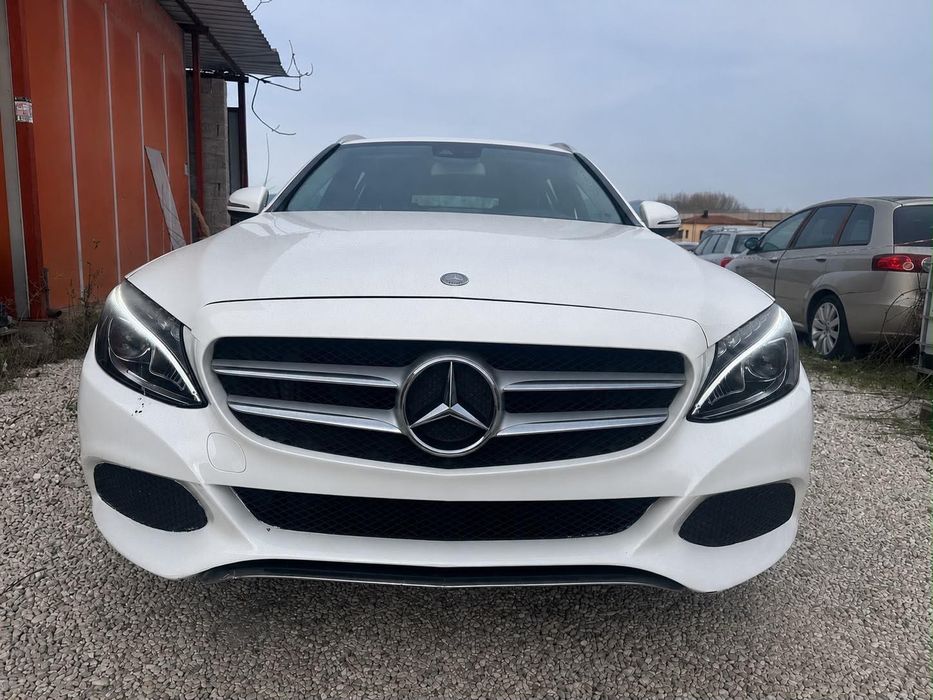 Нов Внос Mercedes C220 4matic 7G