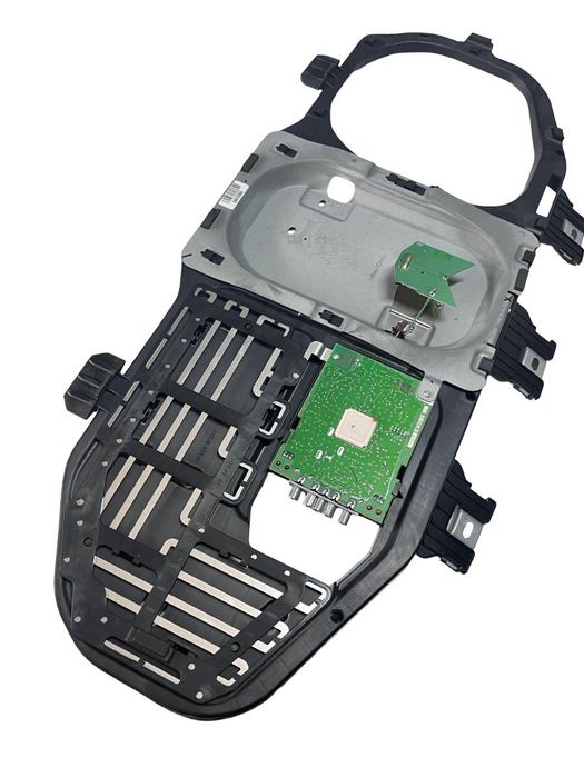 Amplificator Semnal Antena Mercedes-Benz M-Class Ii W164 2005 - 2012 A2518202275
