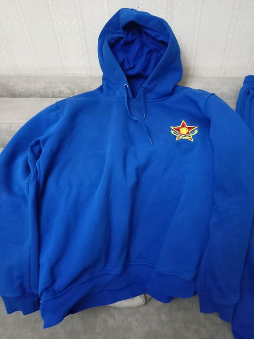 Спортивный костюм