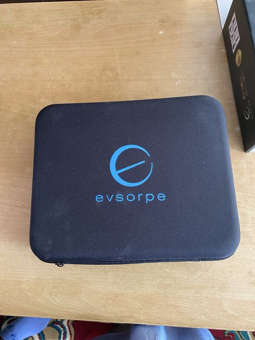 Портативный ручной массажер