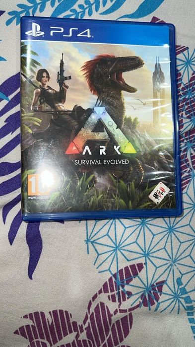 ARK Survival Evolved PS4
Продам оригинальный диск ARK: Survival Evolve