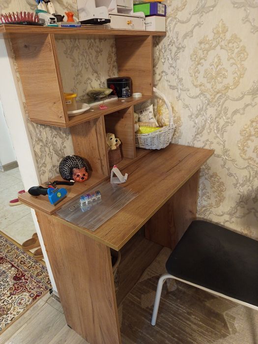 Стол ученический