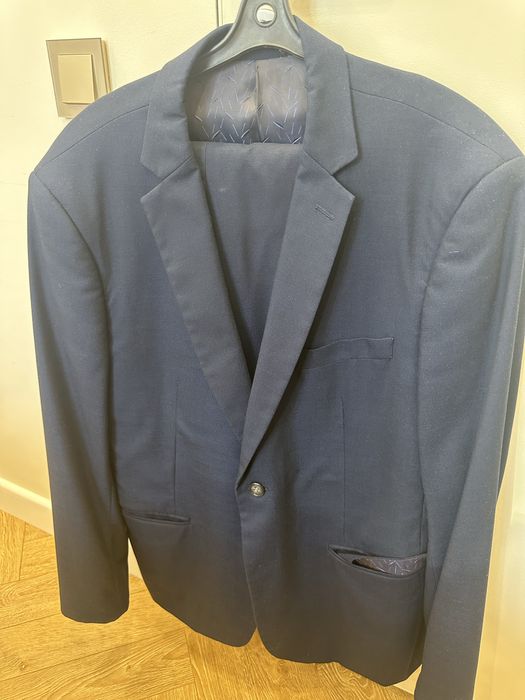 Костюм с бюками.