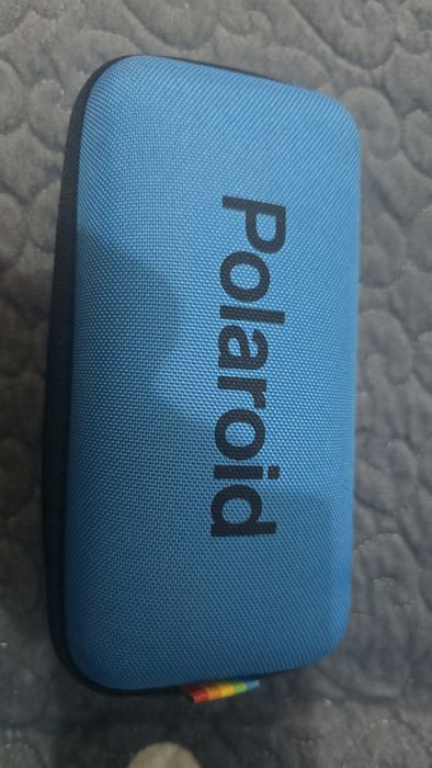 Vând ochelari Polaroid noi