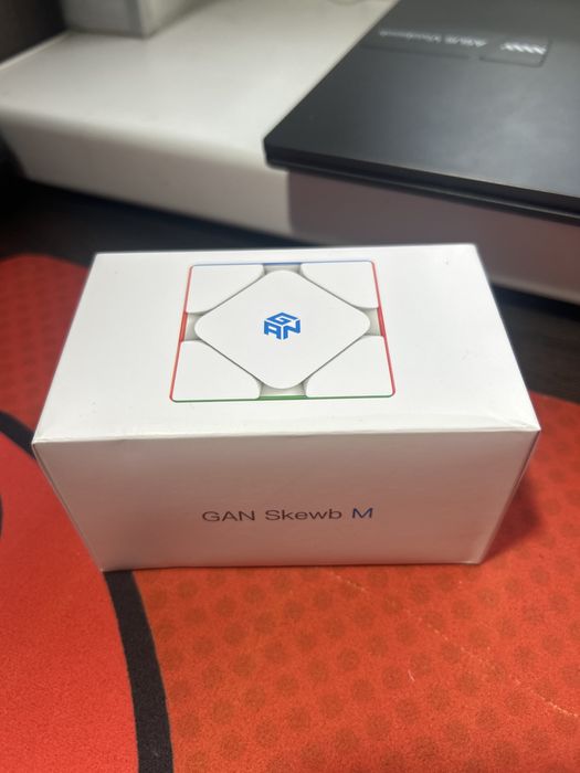 Кубик рубика Skewb M GAN