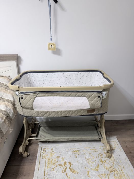 Манеж в идеальном состоянии