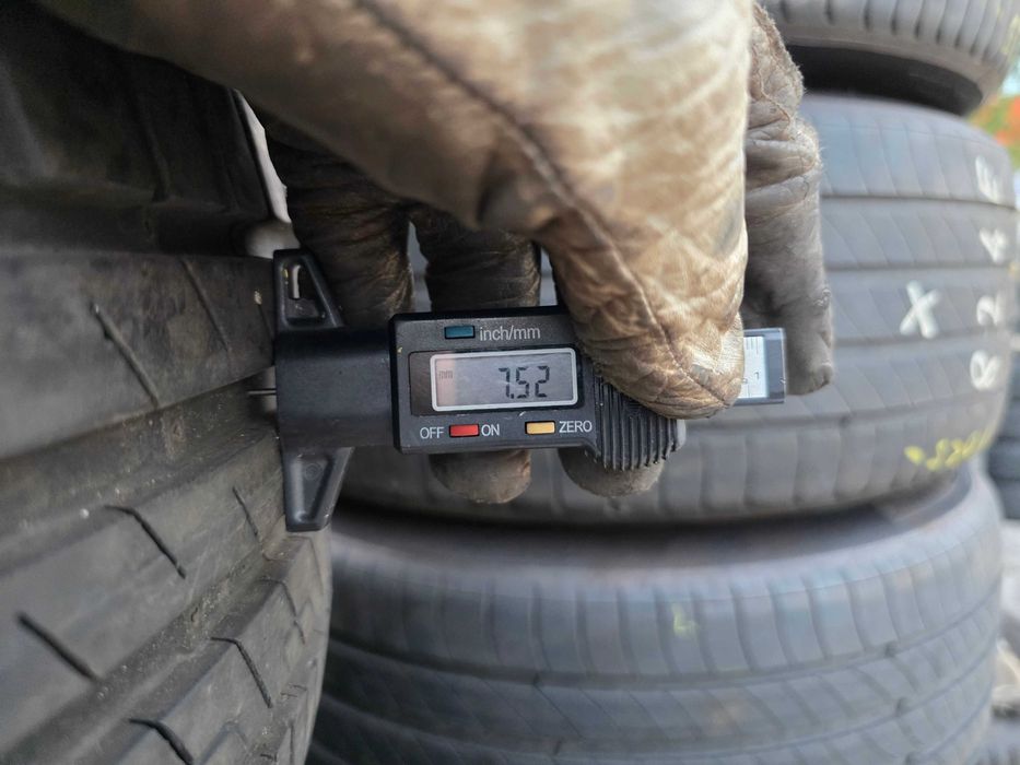 4бр Летни гуми 225 50 17 - Goodyear