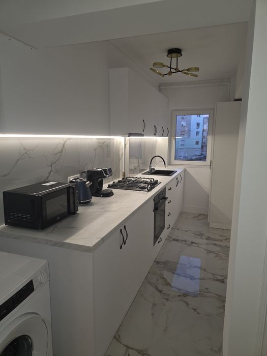 Inchiriez regim hotelier apartament Luxury