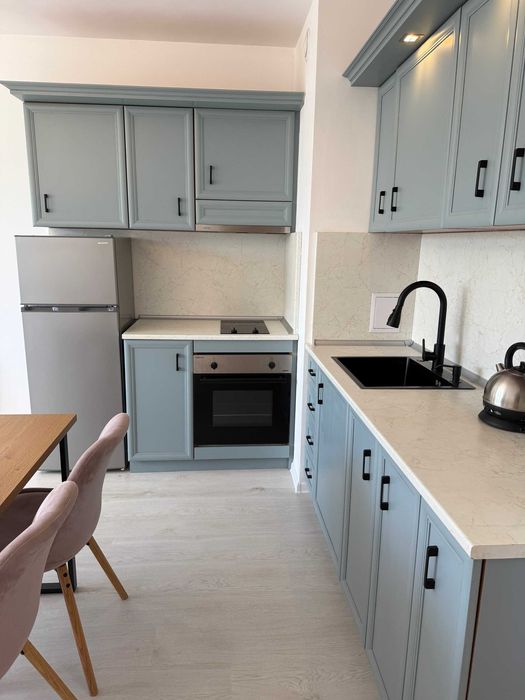 Продава се Тристаен апартамент в Обзор - 94 кв.м за 1096 €/кв.м - Снимка #3