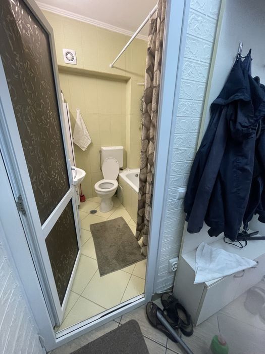 Vand apartament 2 camere
