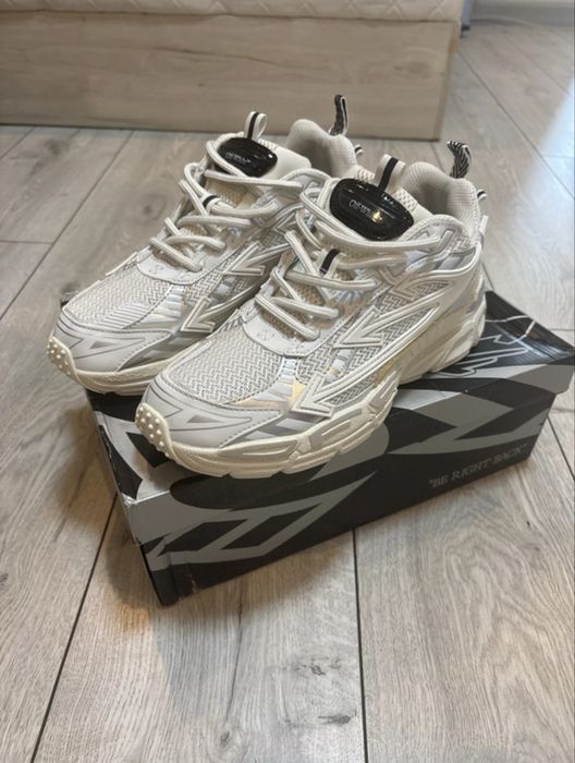 Off White Be Right Back 43