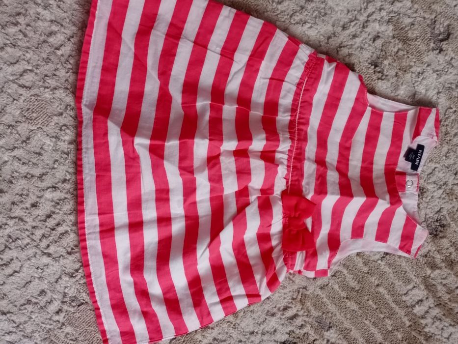 Платья летние на 6 мес- 1.6г