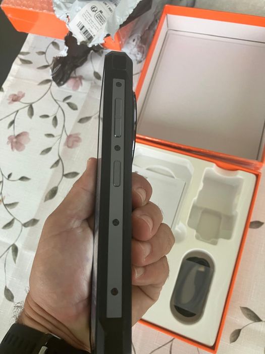 Telefon smart XXL mai mare detact Iphone dar android