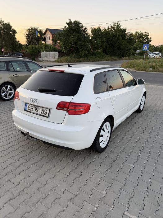 AUDI A3 2010 — imagine 5
