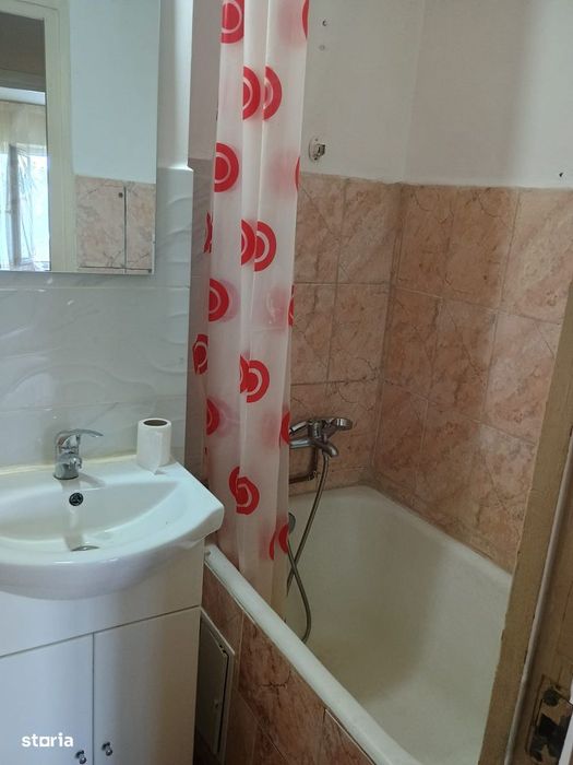 Chirie 2 camere decomandat Decebal