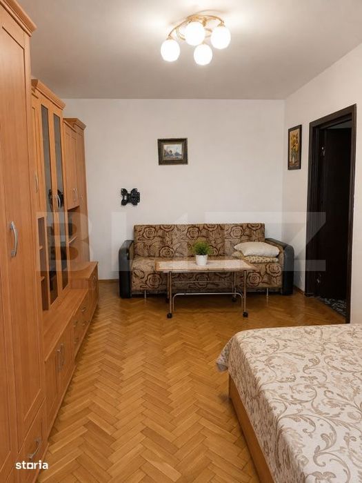 Apartament cu 3 camere, 75 mp, zona Complexul Studentesc — fotografia 3