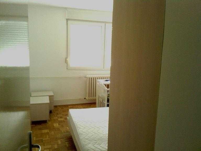 Дава се под наем Тристаен апартамент в Пловдив, Тракия - 85 кв.м за 438.6 € - Снимка #5