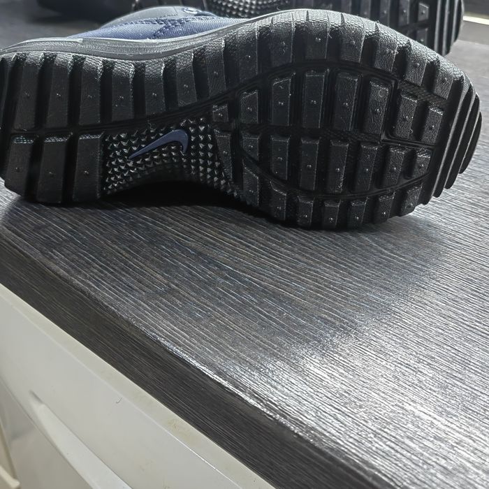 Оригинални найк нови